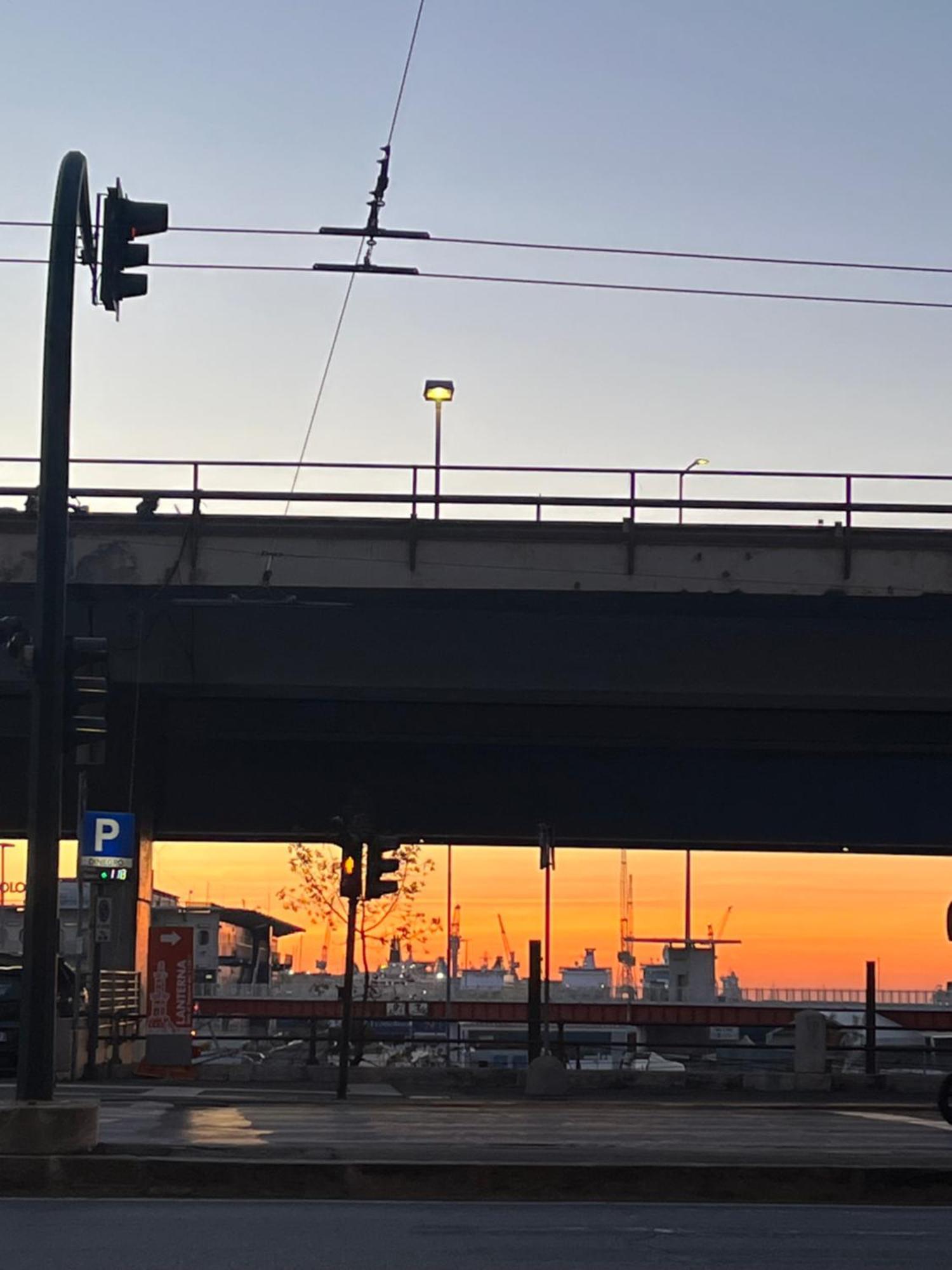 A Due Passi Dalla Lanterna Genua Exterior foto